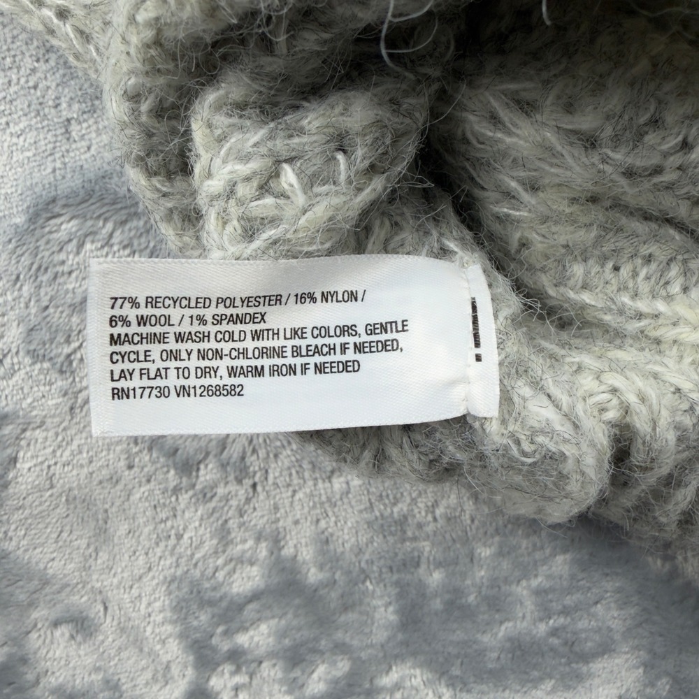 Wild Fable Womens Gray Cable Knit Sweater Crew Neck Relaxed Fit XS New - Picture 8 of 8